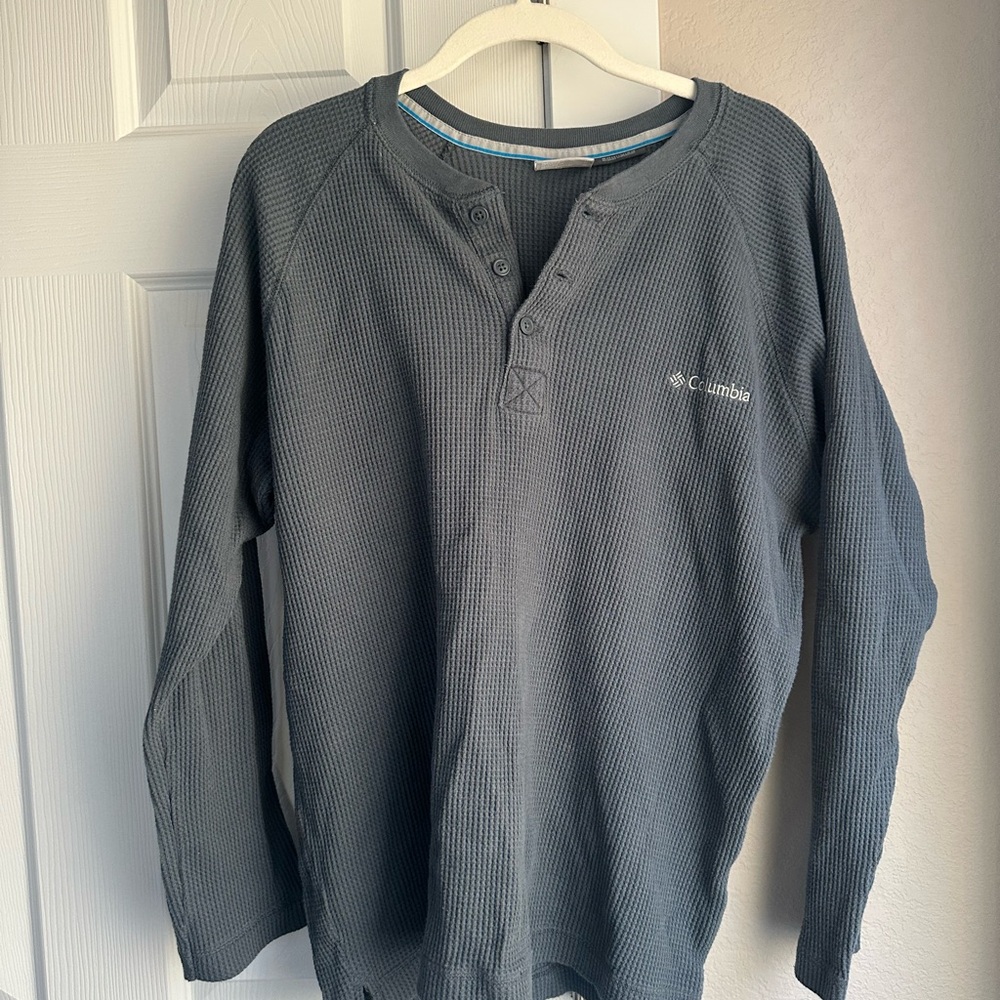 Columbia Blue/Gray 3/4 Sleeve Henley Shirt